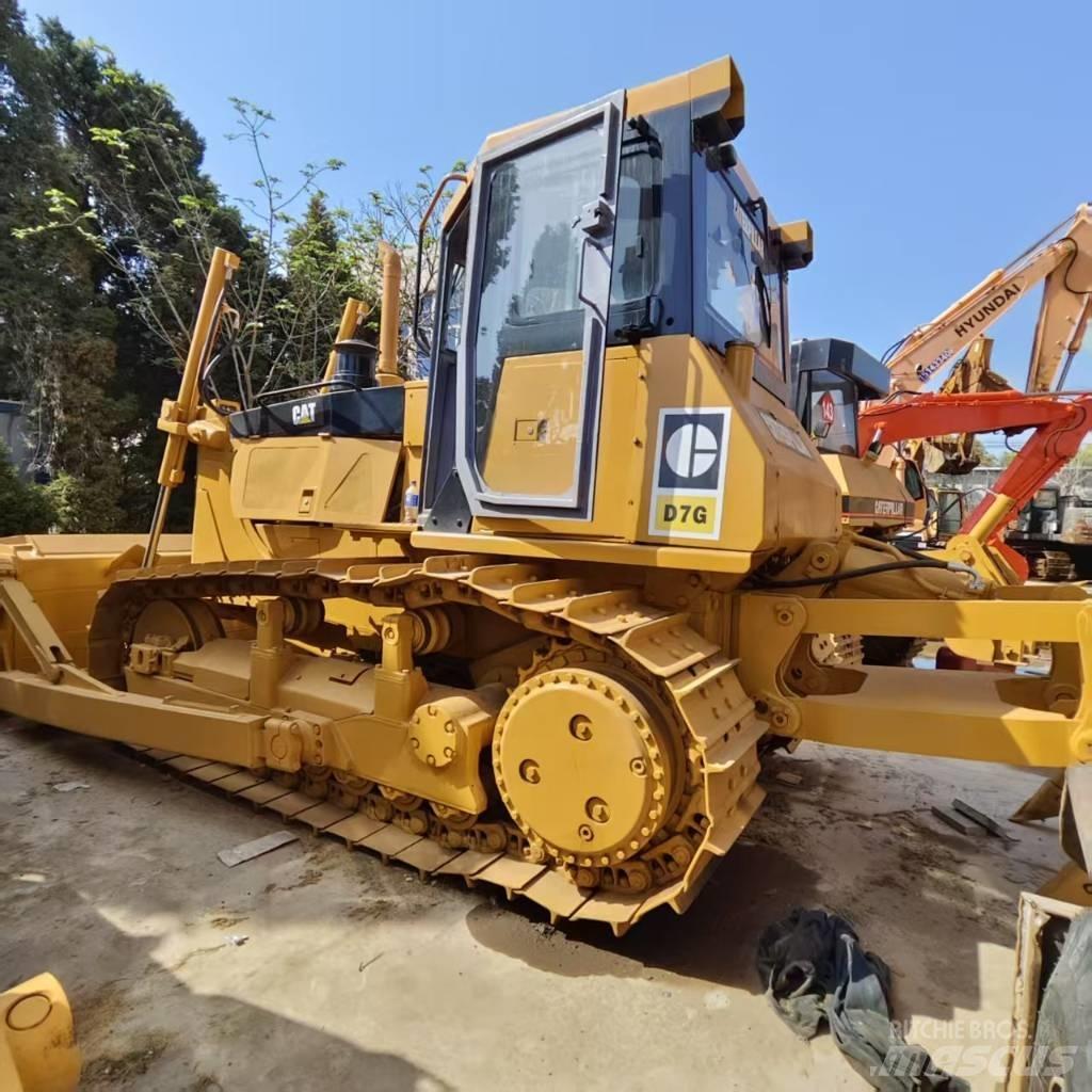 CAT D 7 G Buldožeri guseničari