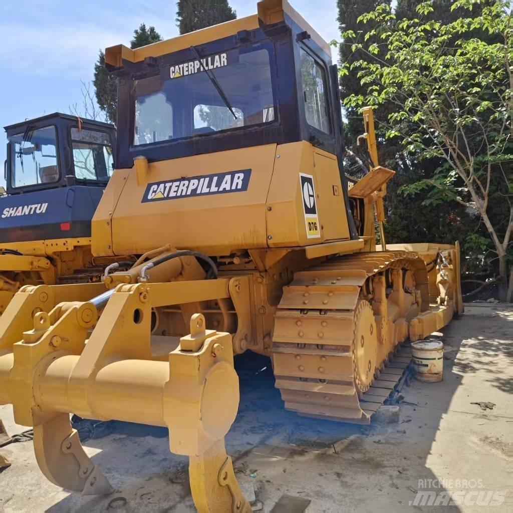 CAT D 7 G Buldožeri guseničari