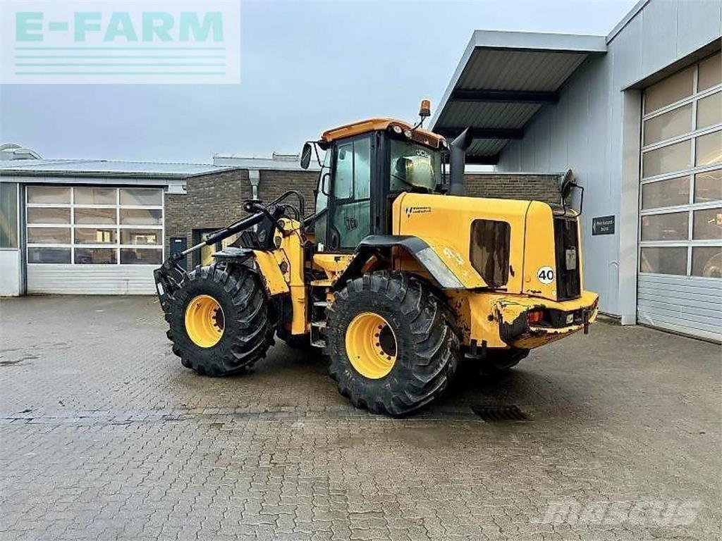 JCB 427 ht agri Mini bageri < 7t