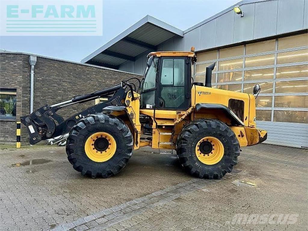 JCB 427 ht agri Mini bageri < 7t