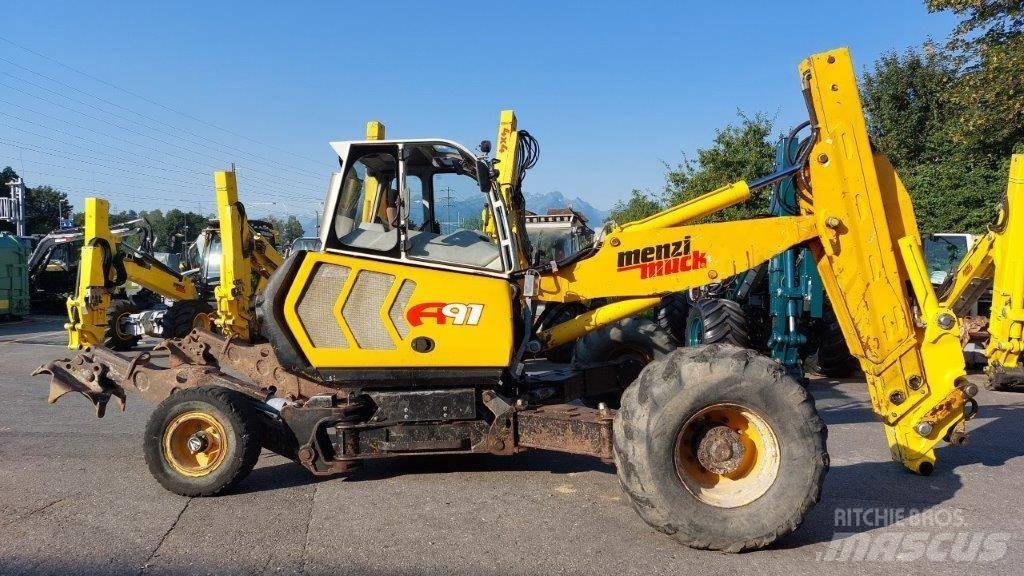 Menzi Muck A91 Mobil Bageri točkaši