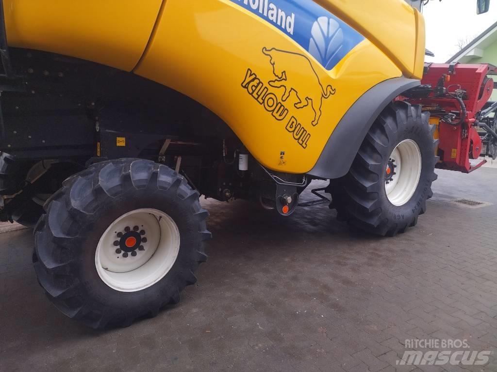 New Holland CX 8040 Kombajni