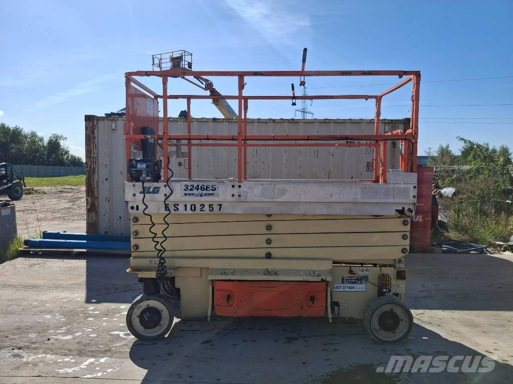 JLG 3246ES Makazaste platforme
