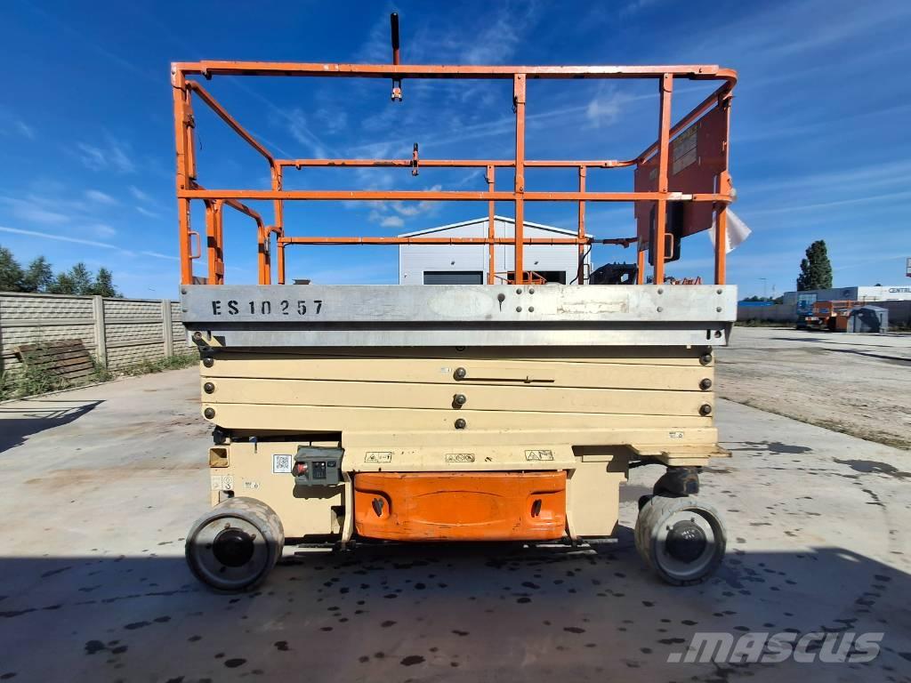 JLG 3246ES Makazaste platforme