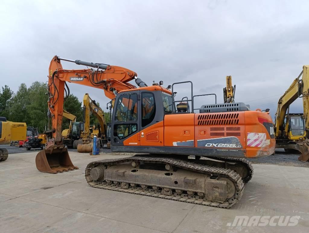 Doosan DX 255 LC-5 Bageri guseničari