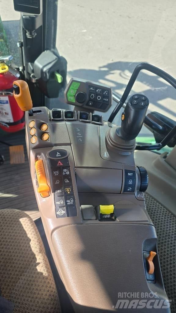 John Deere 5125R Traktori