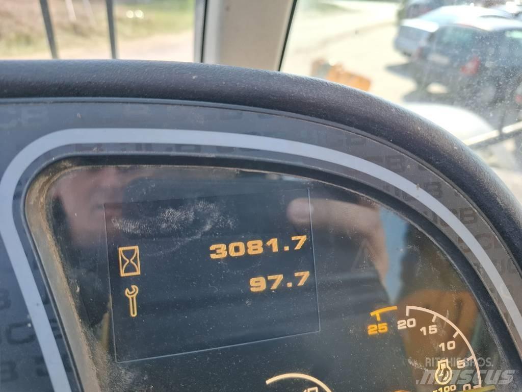 JCB 540-140 Teleskopski viljuškari