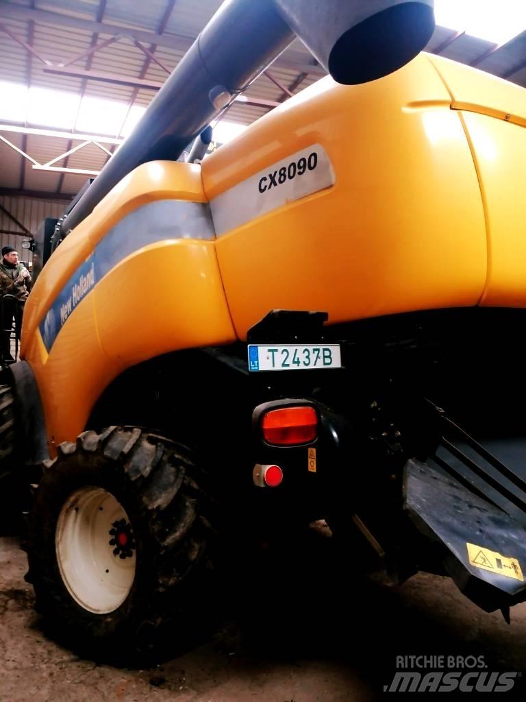 New Holland CX 8090 Kombajni
