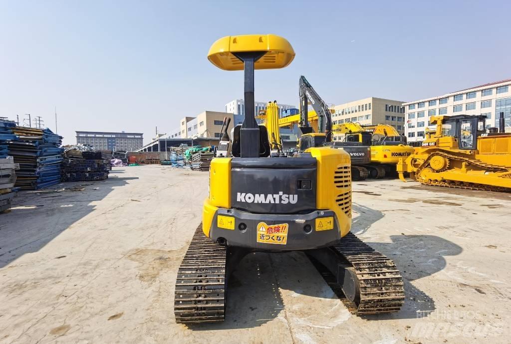Komatsu PC 40 MR Mini bageri < 7t