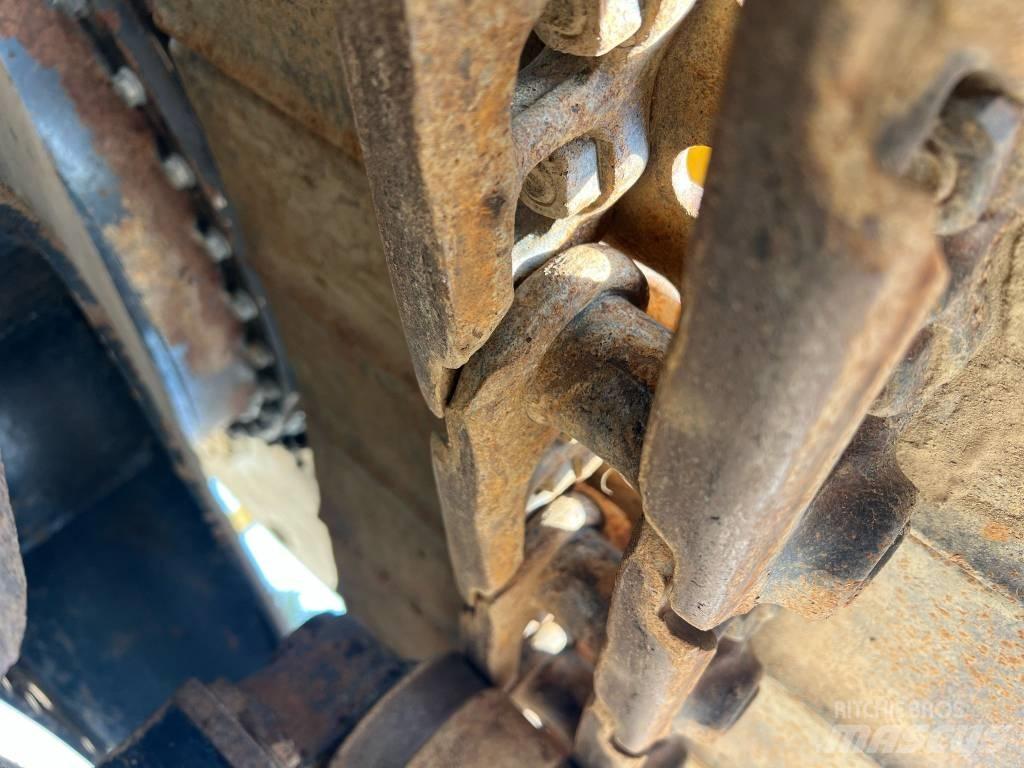 Komatsu PC 138 Bageri guseničari