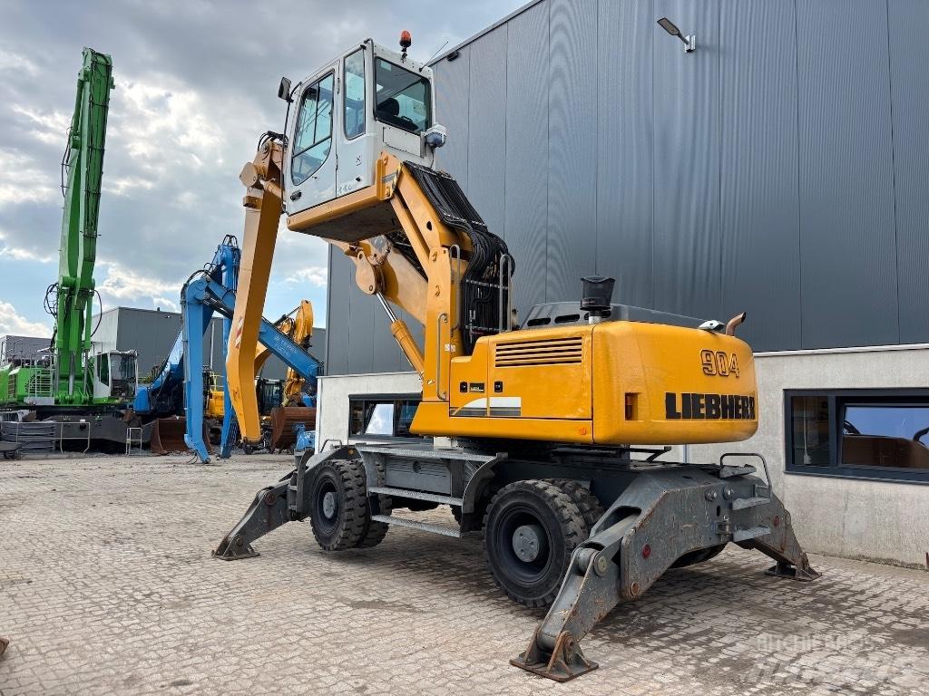 Liebherr A 904 C Bageri za prenos primarnih/sekundarnih sirovina
