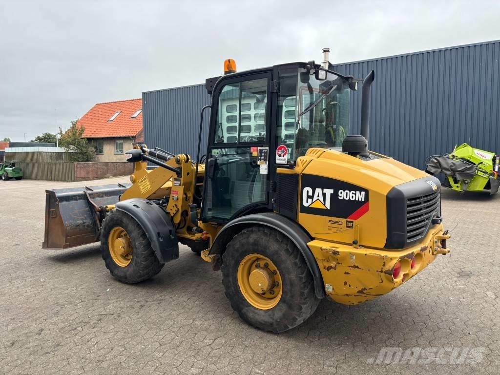 CAT 906 M Višenamenski utovarivači