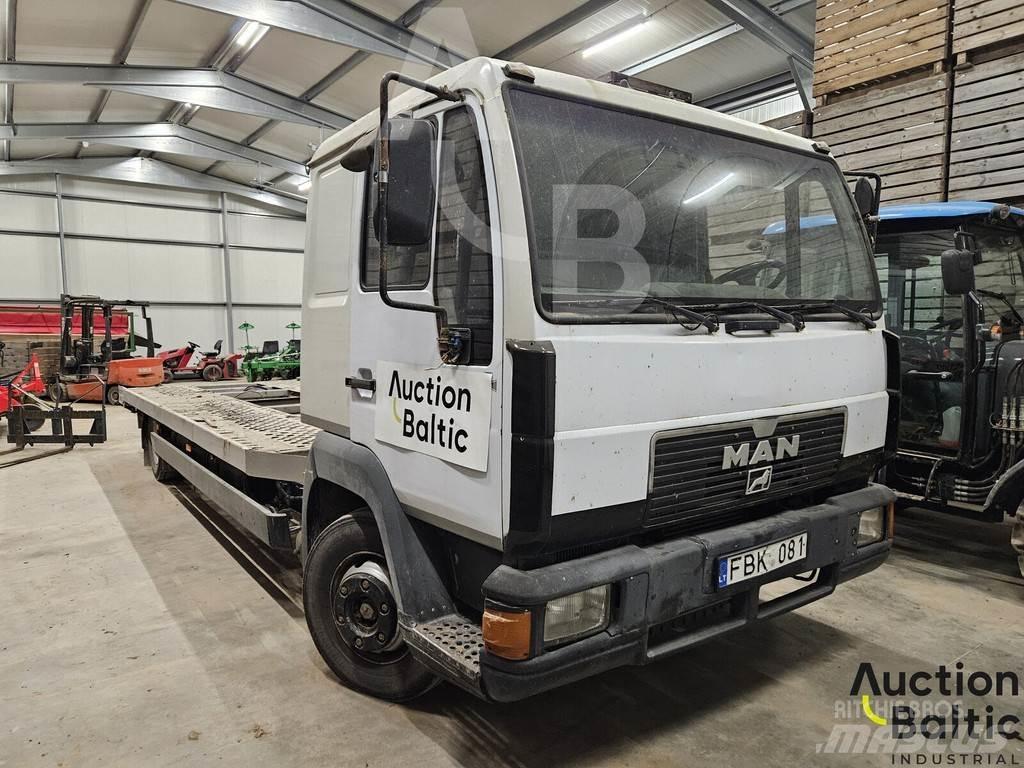 MAN 8.224 Autotransporteri