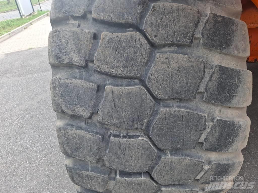 Doosan DA 30 Zglobni damperi