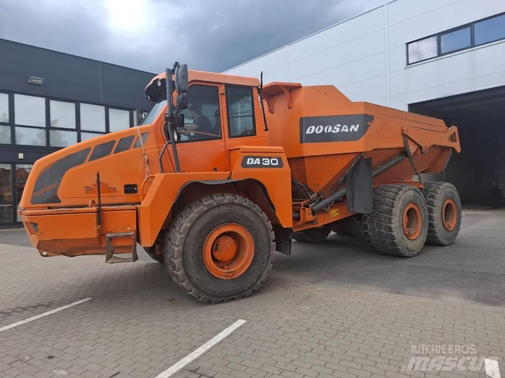 Doosan DA 30 Zglobni damperi