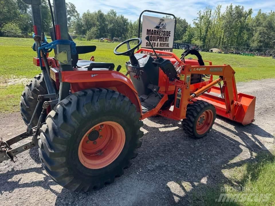 Kubota B 7800 HSD Traktori
