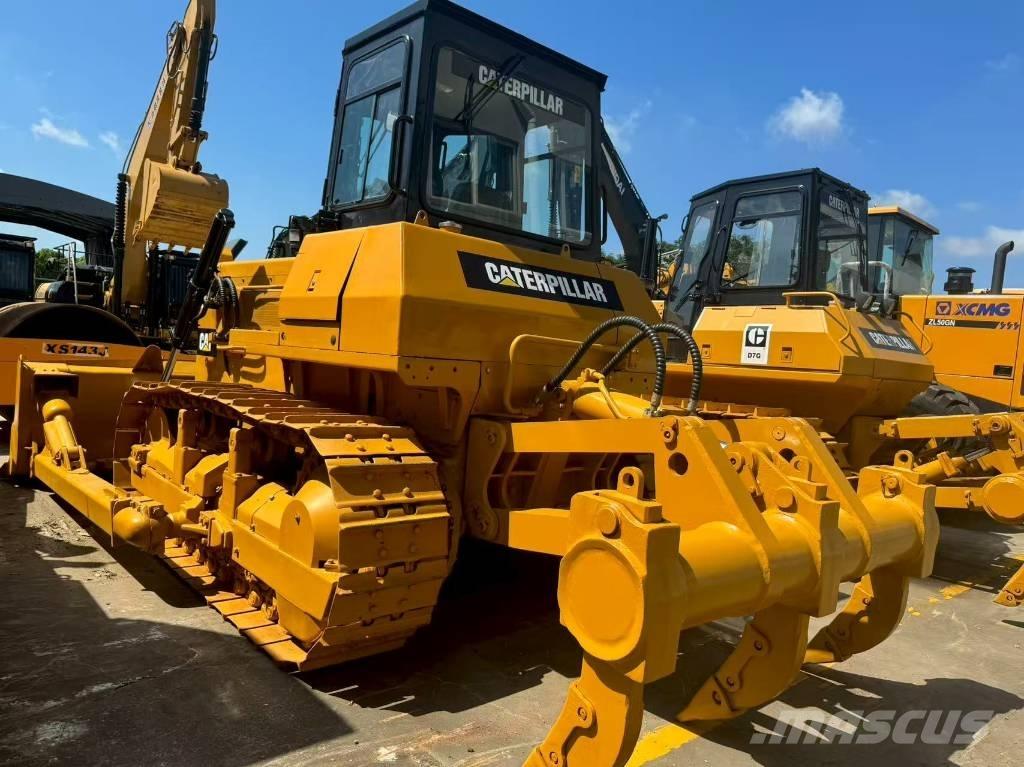 CAT D 6 G LGP II Buldožeri guseničari