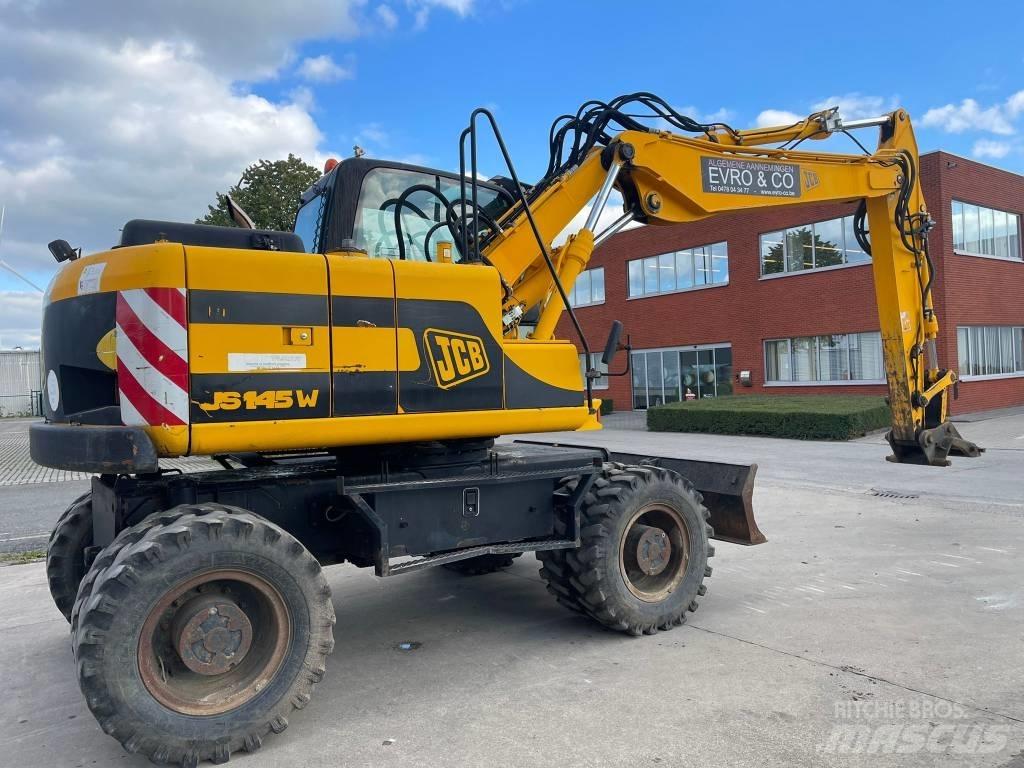 JCB JS 145 W Bageri točkaši