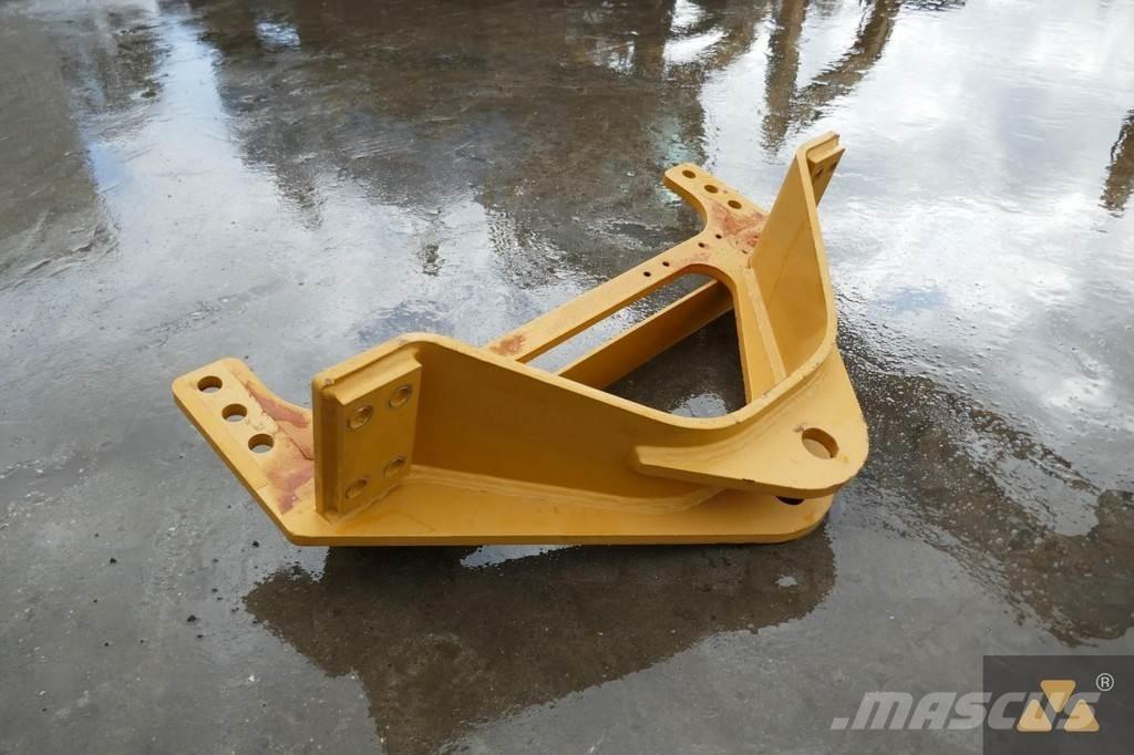 CAT 140M3 Drawbar Ostale kargo komponente