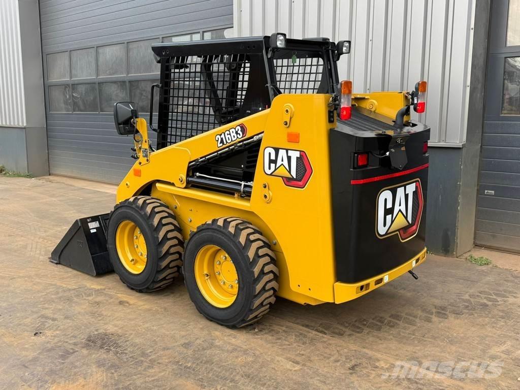 CAT 216B3 Utovarivači na točkove