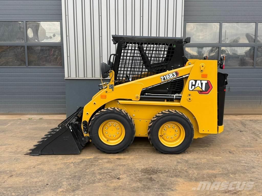 CAT 216B3 Utovarivači na točkove