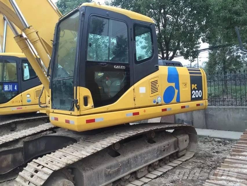 Komatsu pc200-7 Bageri guseničari