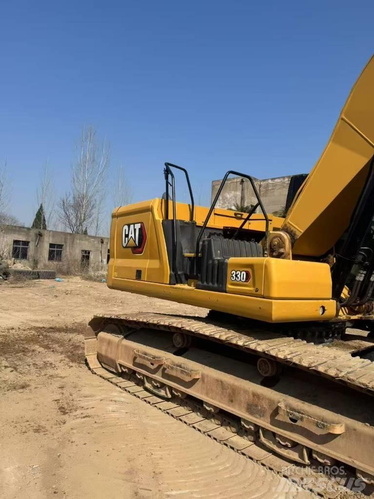 CAT 330GC Bageri guseničari