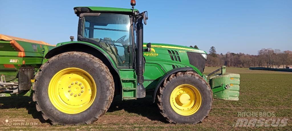 John Deere 6170R Traktori
