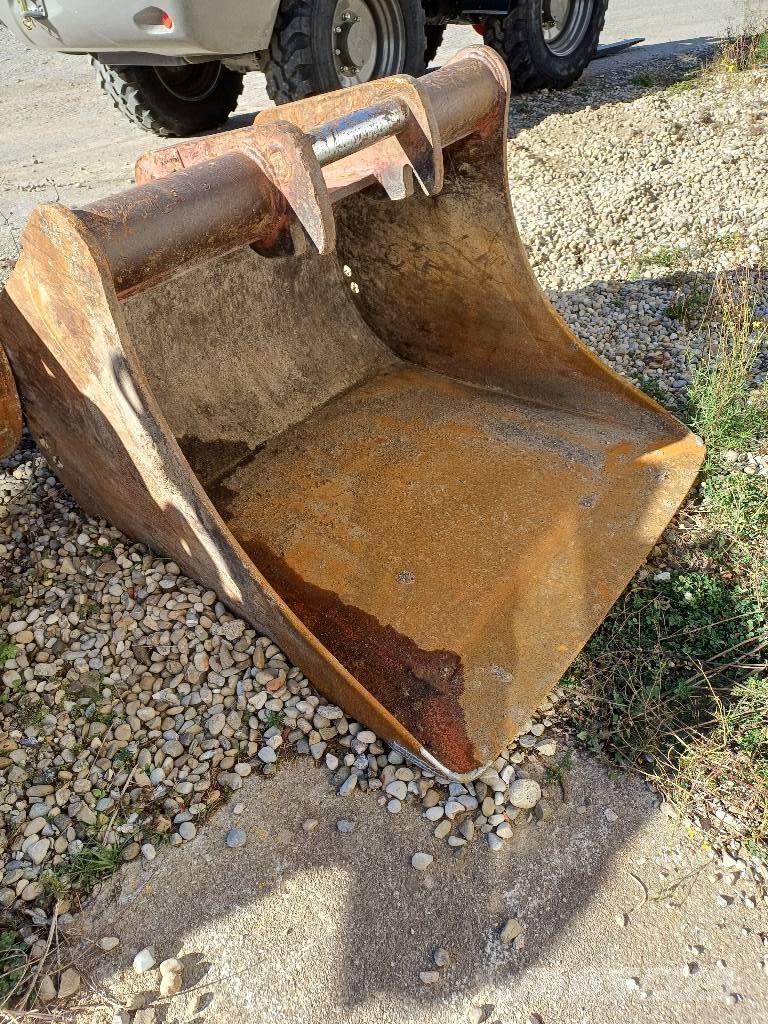 Takeuchi TB 1140 Bageri guseničari