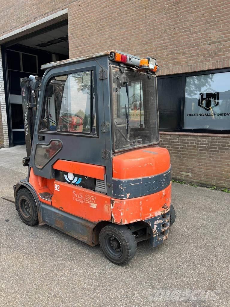 Toyota 7FBMF25 Električni viljuškari