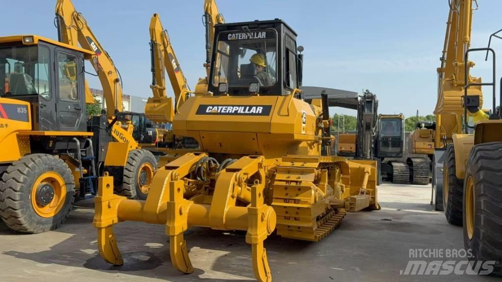 CAT D 6 G Buldožeri guseničari
