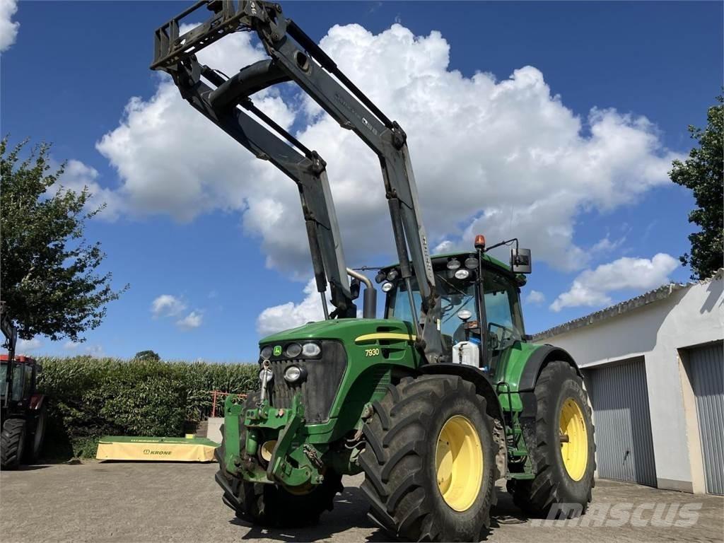 John Deere 7930 Traktori