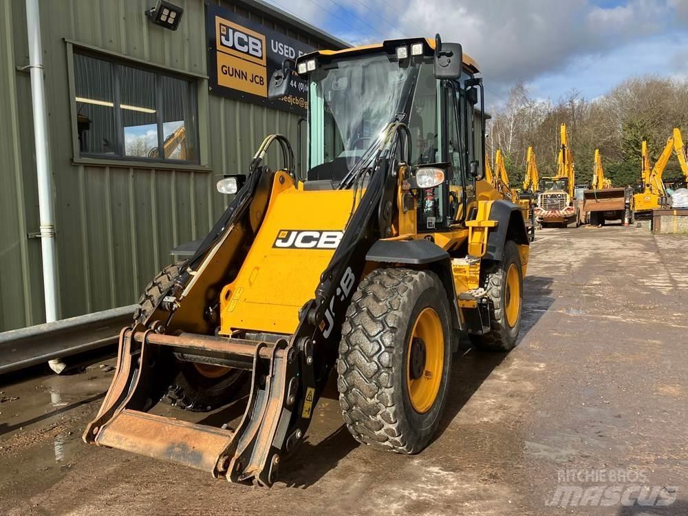 JCB 411 Utovarivači na točkove