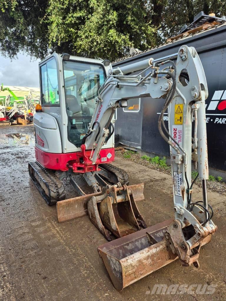 Takeuchi TB 325 R Mini bageri < 7t