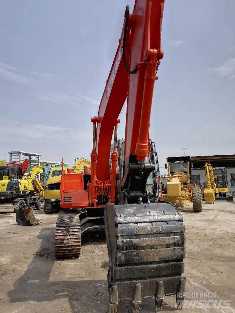 Hitachi EX 120 -3 Bageri guseničari