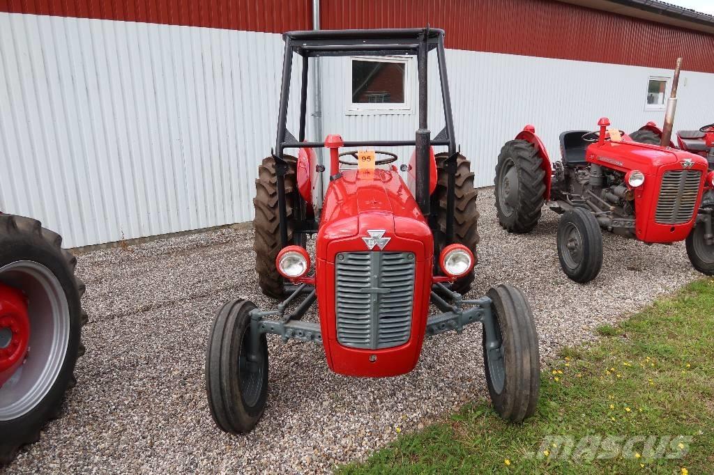 Massey Ferguson 35 Traktori
