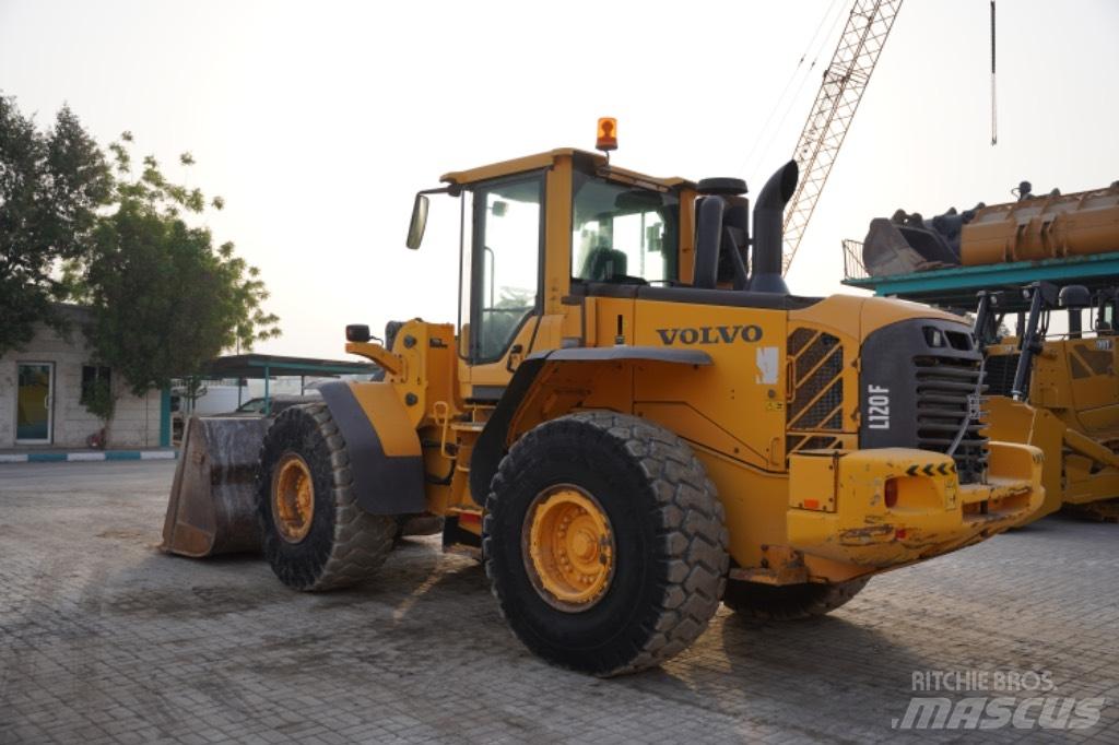 Volvo L 120 F Utovarivači na točkove