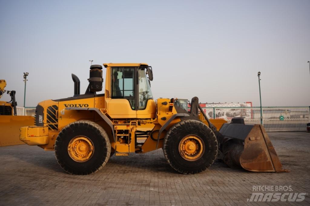 Volvo L 120 F Utovarivači na točkove
