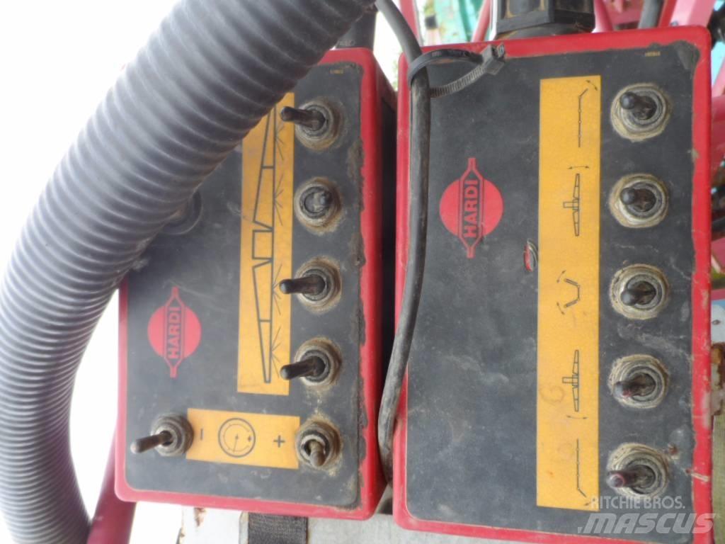 Hardi TZ2500 Vučene prskalice