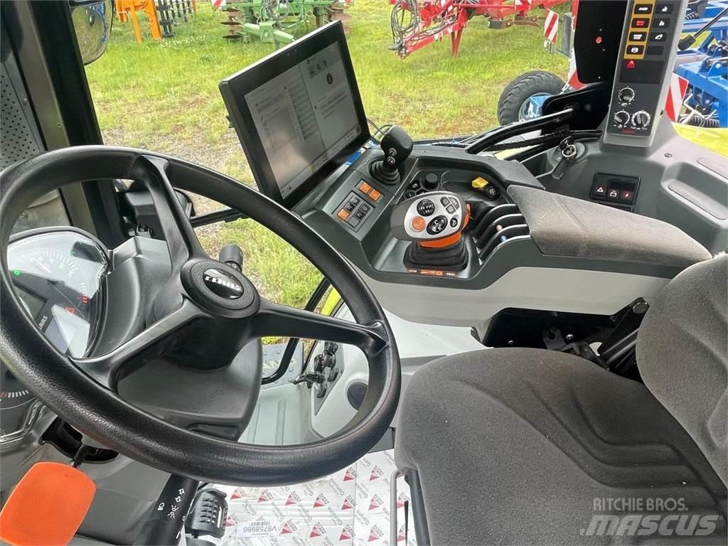 CLAAS Arion 660 Traktori