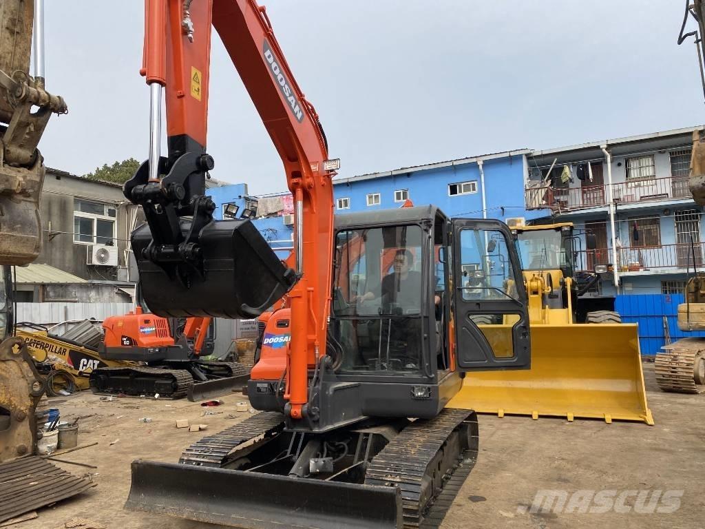 Doosan DH 60-7 Mini bageri < 7t