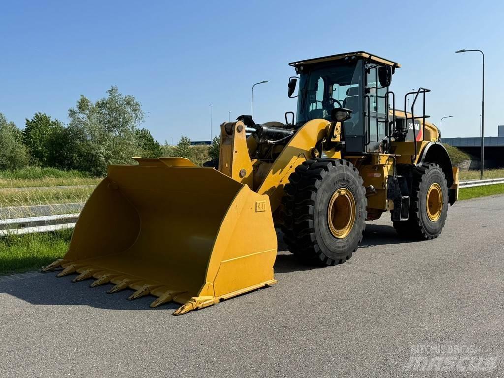 CAT 950M Utovarivači na točkove