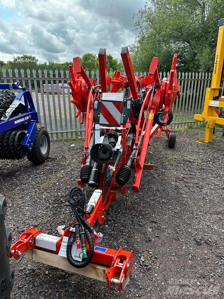 Kuhn GA8131A02 RAKE Okretači i sakupljači sena