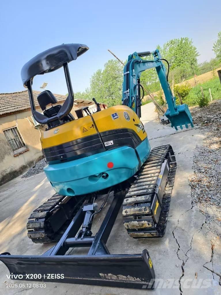 Kubota U 35 Mini bageri < 7t
