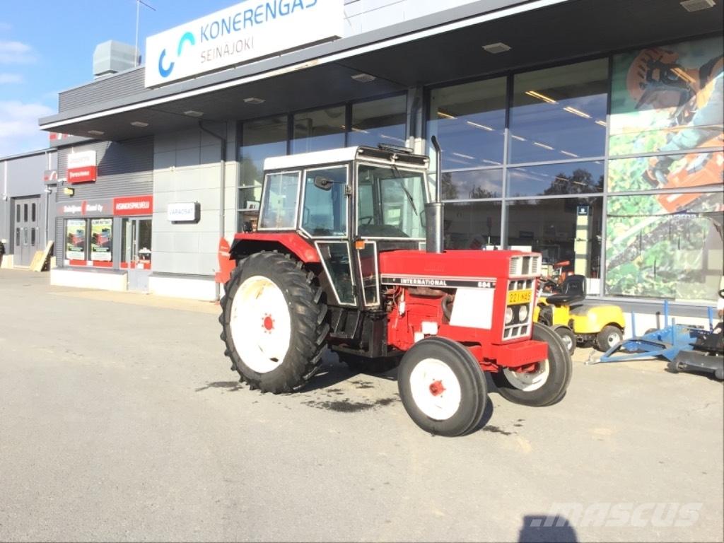 International 684 Traktori