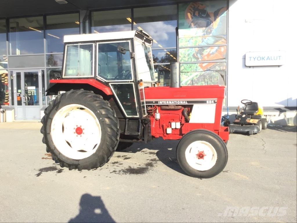 International 684 Traktori