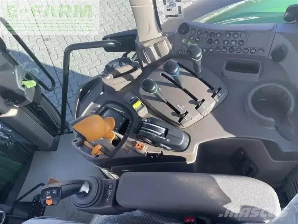 John Deere 6100m Traktori