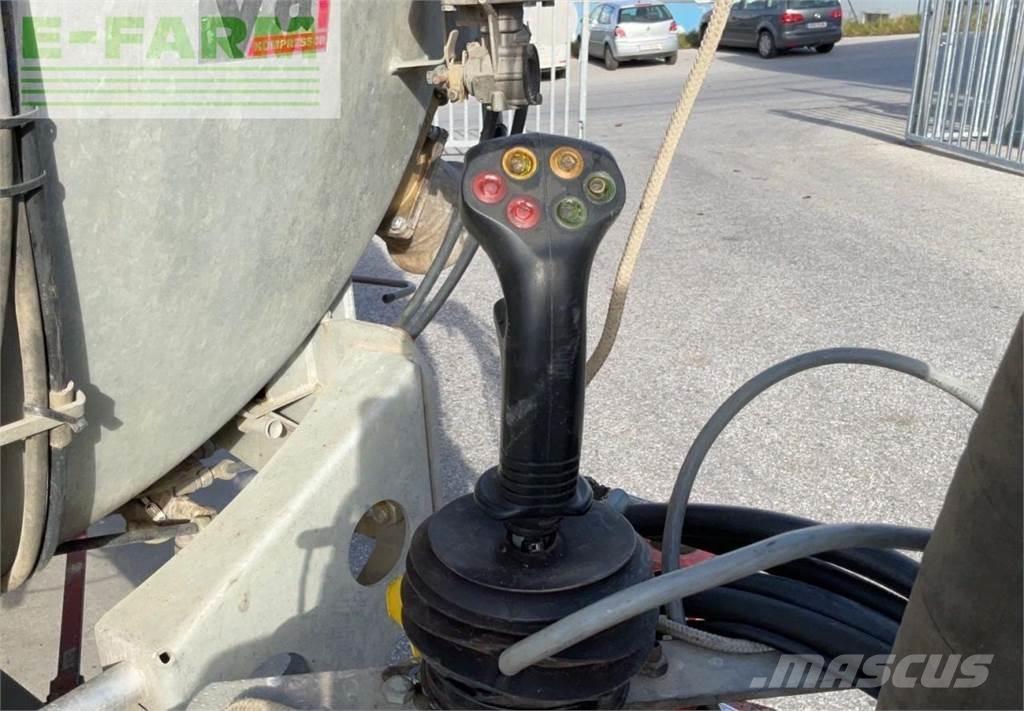  VA10000 Rasturači đubriva