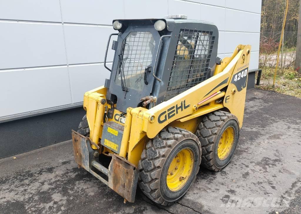 Gehl 4240 E Skid steer mini utovarivači