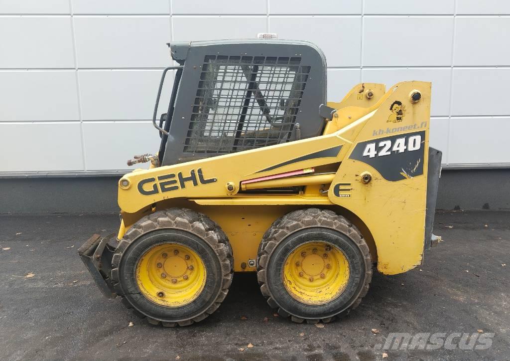 Gehl 4240 E Skid steer mini utovarivači